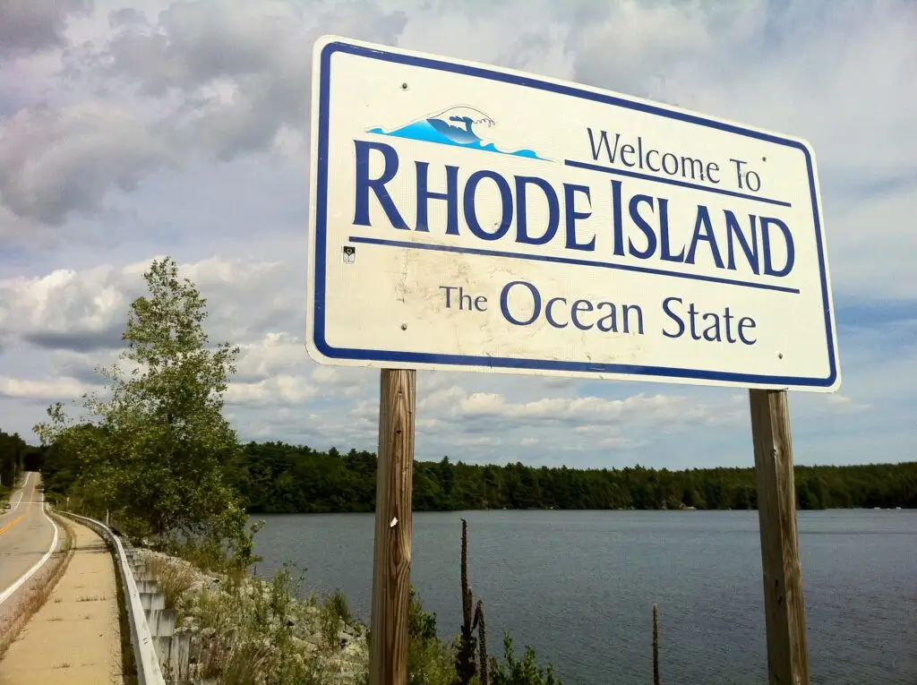 How much does commercial truck insurance cost in Rhode Island?